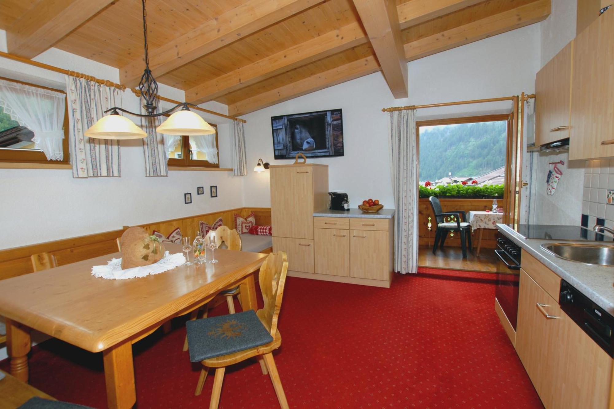 Haus Tasser Mayrhofen Bagian luar foto